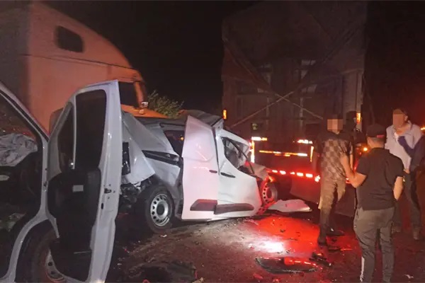 Accidente múltiple en retén de El Carrizo deja 5 mujeres lesionadas, 4 de ellas menores de edad