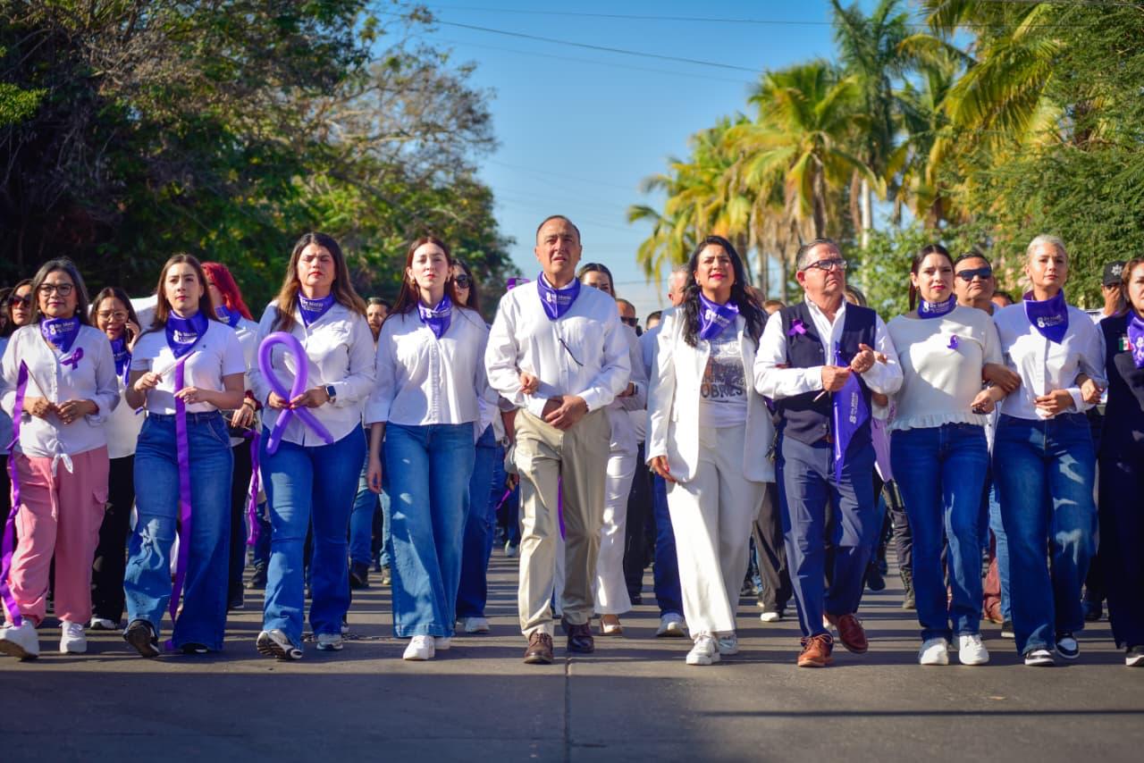 Marchan en Ahome por los derechos de las mujeres; llaman a visibilizar la violencia y a actuar en unidad